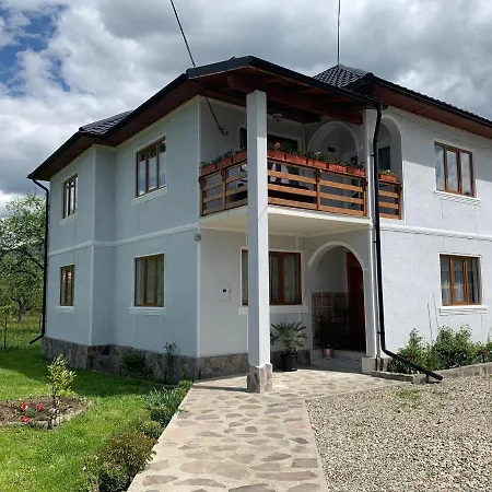 Casa Iusco Viseu de Sus